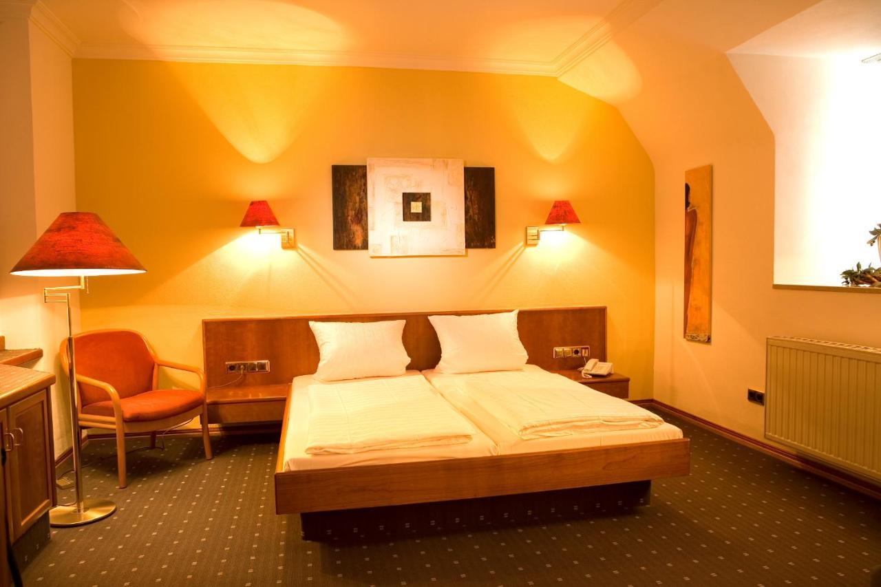 Parkhotel Volklingen מראה חיצוני תמונה