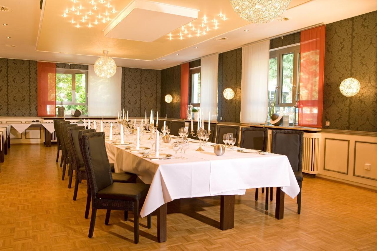 Parkhotel Volklingen מראה חיצוני תמונה