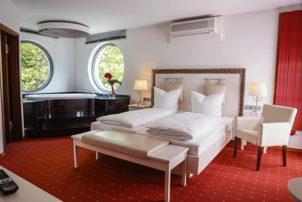 Parkhotel Volklingen מראה חיצוני תמונה