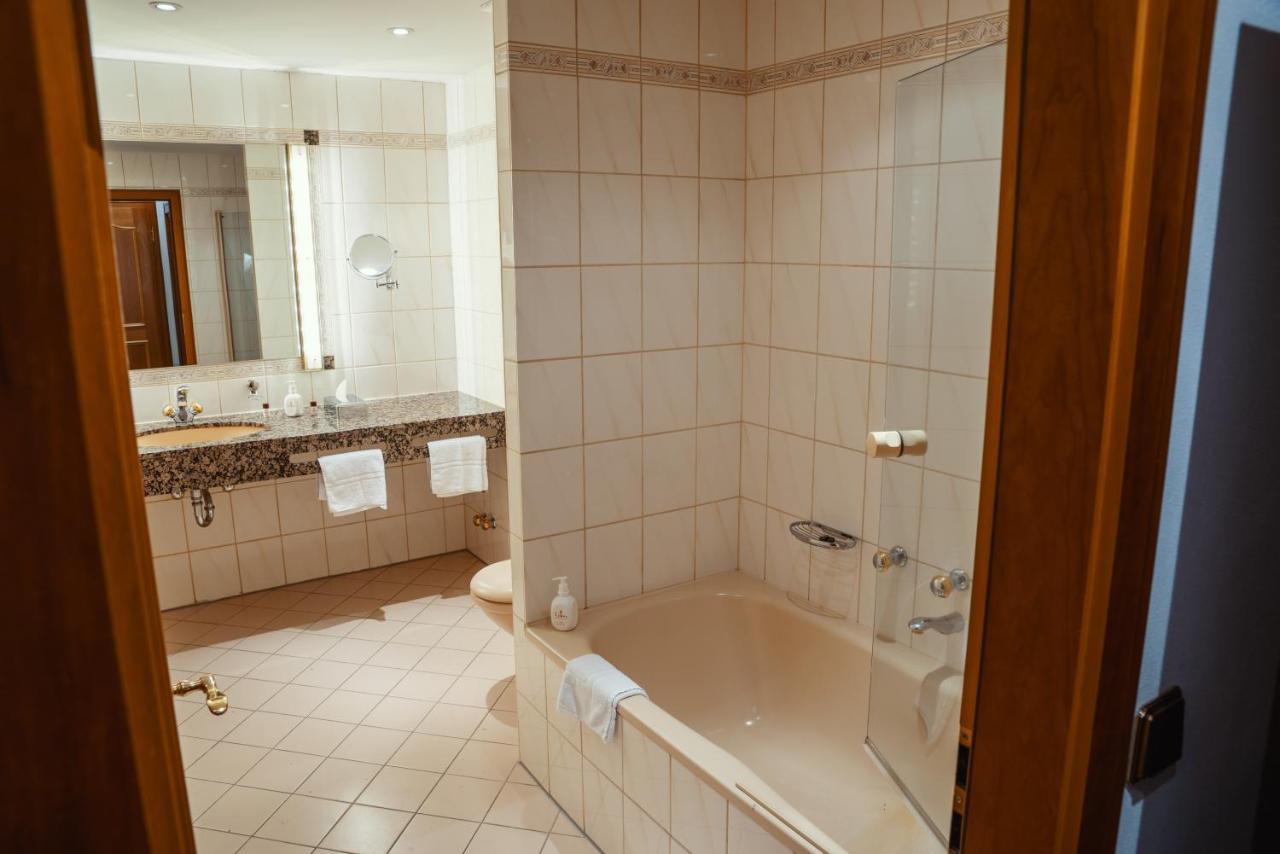 Parkhotel Volklingen מראה חיצוני תמונה